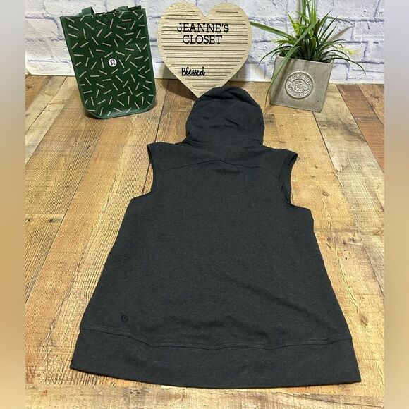 Lululemon Blissed Out Sleeveless Hoodie - Picture 11 of 13
